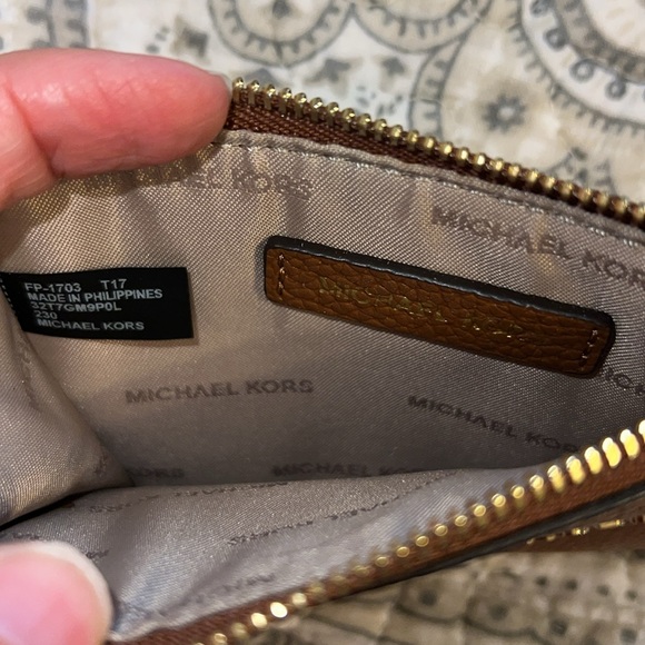 Michael Kors jet set small coin purse - Picture 3 of 3
